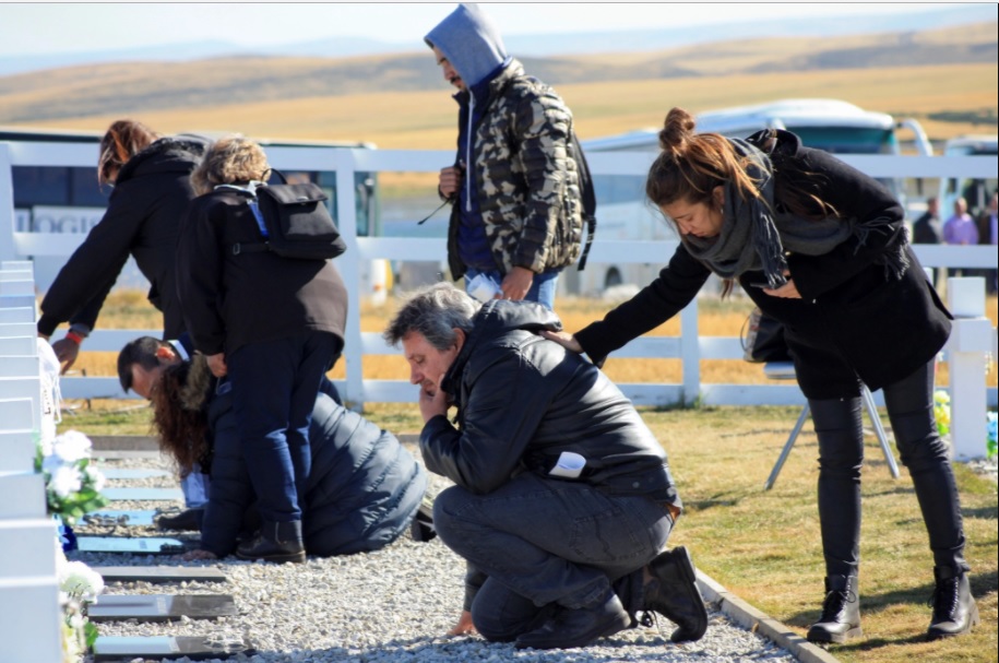 malvinas cementerio