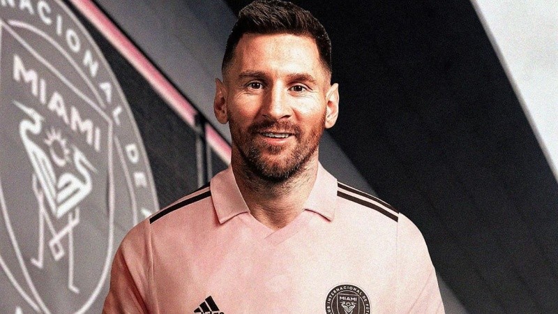 messi_rosa.jpg_1756841869 (1)