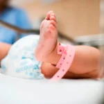 Baja la tasa de natalidad y los hogares sin hijos ya son mayoría en Argentina