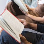 Paseo de los Libros: autores locales en la Plazoleta Gaspar Benavento