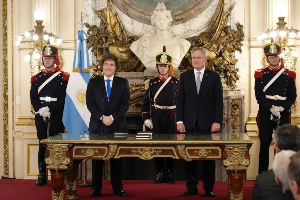 Quirno asumió como nuevo canciller y dijo que van a «seguir consolidando la relación con EE.UU.» Nacionales