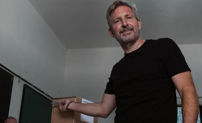 Votó Frigerio en Villa Paranacito: “Después de más de un siglo empezamos a votar de otra manera” Provinciales