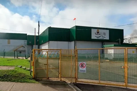Interrumpieron la faena de empresa avícola en Entre Ríos por falta de pagos a trabajadores