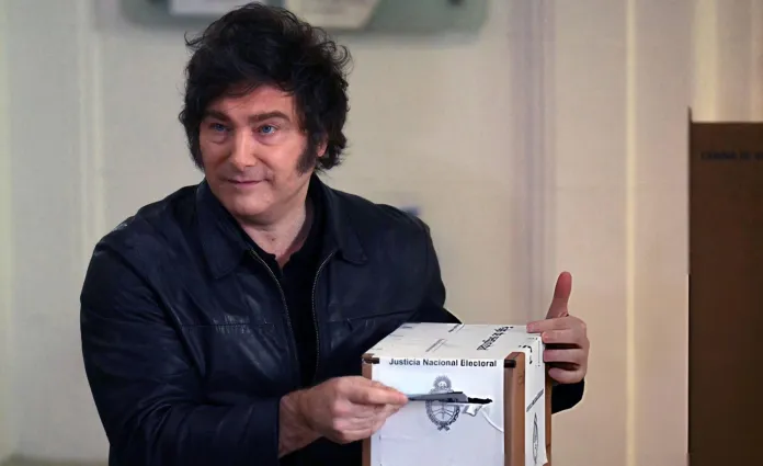 Elecciones 2025: votó el presidente Javier Milei Interés General