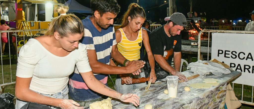 FIESTA DEL SÁBALO Y REGIONALES: TRES DÍAS DE ACTIVIDADES, MÚSICA Y GASTRONOMÍA Ciudad