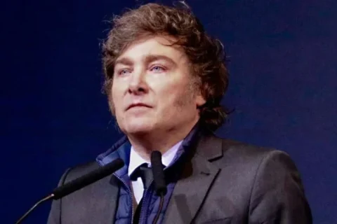 Milei reúne a su mesa política para redefinir el organigrama estatal, tras el recorte de funciones a Santilli