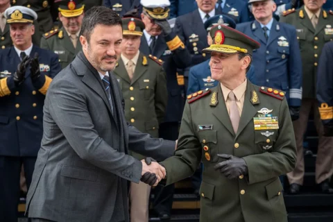 Exministro radical de Macri defiende a Presti, pero pidió que pase a “retiro»