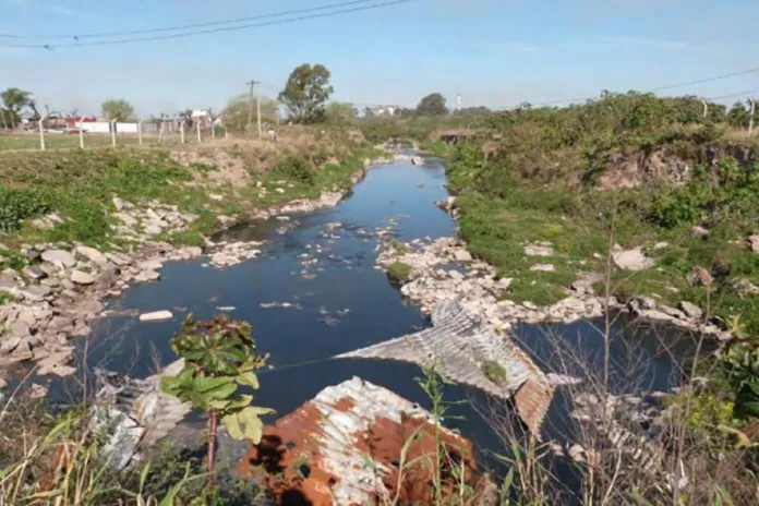 Casación falló que la contaminación del río con efluentes cloacales encuadra en el régimen penal de “residuos peligrosos Cazanoticias