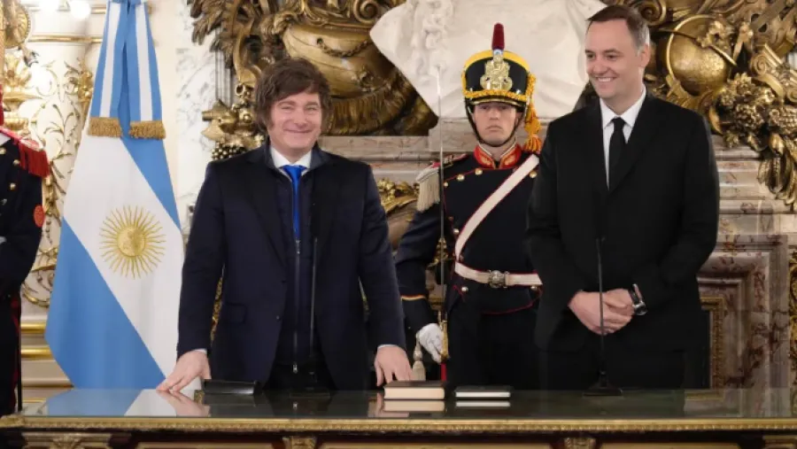 El Gobierno eliminó la Secretaría de Medios y traspasó sus funciones a la Jefatura de Gabinete Nacionales