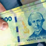 Impuesto al efectivo: por qué la solución propuesta no toca la informalidad y sí tu bolsillo