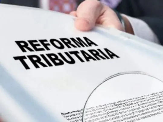 Reforma tributaria: ¿por qué se esfuma la ilusión de una rebaja en IVA y cuál es el impuesto más fácil de eliminar? Nacionales