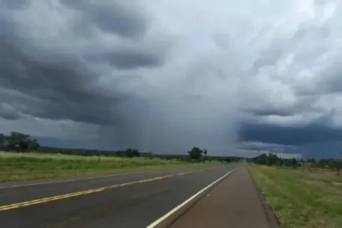 Emitieron alerta por tormentas fuertes para este sábado