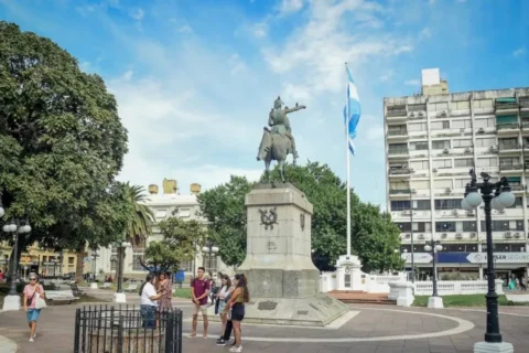 Anuncian dos días de calor en Entre Ríos y luego nuevas inestabilidades y baja de temperaturas