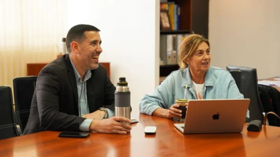 Traspaso en el CGE: Cuenca y Fregonese delinearon la agenda educativa Interés General