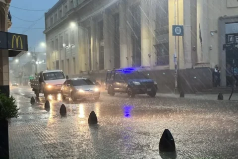 Alerta amarilla por lluvias y tormentas en 10 Departamentos de la zona centro norte de la provincia para este lunes