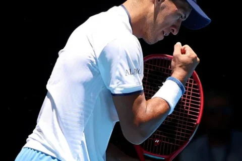 United Cup: Báez sorprendió a Fritz y puso a Argentina arriba en la serie ante Estados Unidos