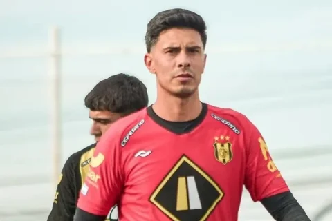 Susto en Deportivo Madryn: Mauricio Nievas sufrió un paro cardíaco y fue internado