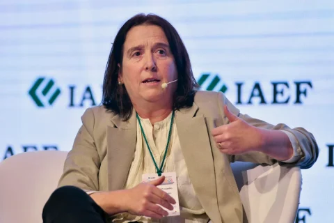 Dal Poggetto: “La variable de ajuste es el salario de la clase media”