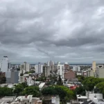 Emiten alerta amarillo por tormentas en 12 departamentos de Entre Ríos: cuándo llueve