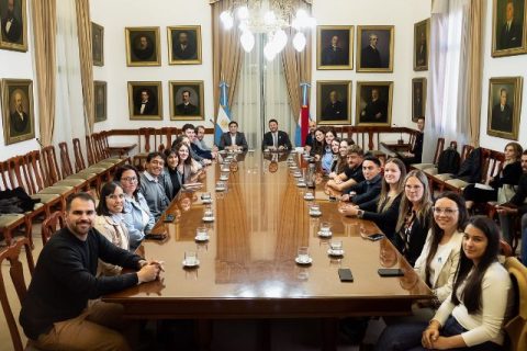 El Gobierno de Entre Ríos impulsa con el CFI una nueva formación para jóvenes en gestión pública