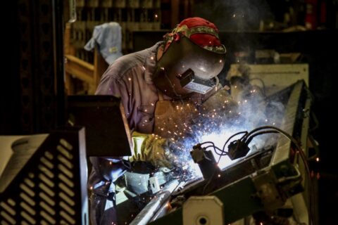 Actividad económica: el INDEC revela cuánto creció la economía en el segundo año de Javier Milei