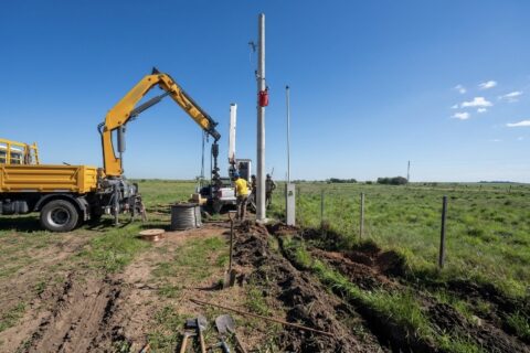 La provincia impulsa obras de electrificación rural y ampliación de redes de gas para fortalecer el desarrollo en Entre Ríos