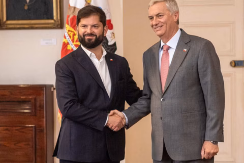 Chile: Boric le deseó éxito a Kast y pidió mantener una prensa libre y fiscalizadora