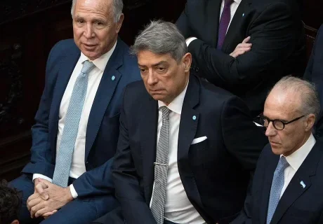 El Gobierno llevó a la Corte Suprema la reforma laboral con un “per saltum” para frenar su suspensión