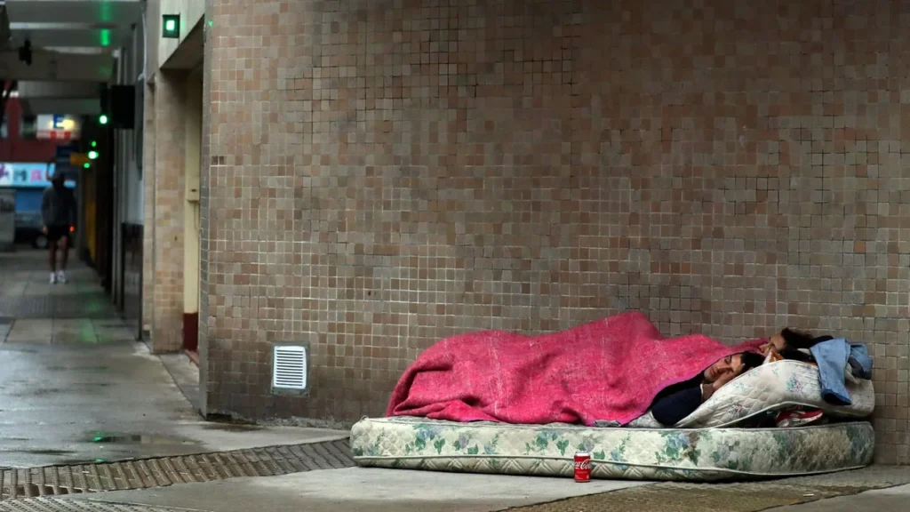 La UCA alerta de que la baja de la pobreza es una «ficción» que no llega al bolsillo Ciudad