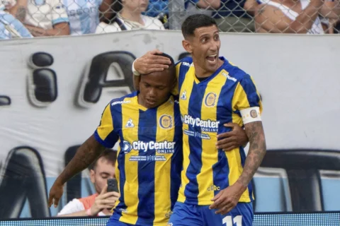 Rosario Central recibe a Independiente del Valle, en el comienzo de su ilusión en la Copa Libertadores