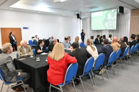 Avanza el Parque Ambiental del Gran Paraná: Frigerio se reunió con los intendentes del área Metropolitana