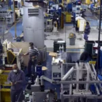 Industria: una de cada cinco fábricas anticipa que su producción seguirá bajando en los próximos meses