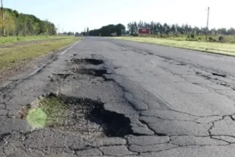 El Gobierno nacional recortó más de $ 6.000 millones para obras en la Ruta 12 en Entre Ríos