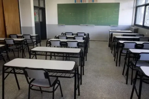 Paro docente afecta las clases en Entre Ríos y el gobierno descuenta a quienes adhieran