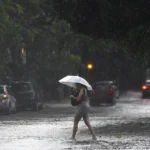 Emitieron alerta amarillo y naranja por tormentas fuertes y severas