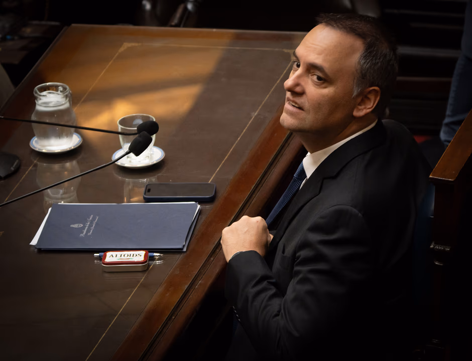 El oficialismo somete a debate los alcances de la moción de censura y se juega a blindar a Adorni Nacionales