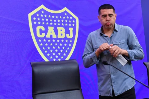La 10 de Boca busca dueño: el heredero que asoma para heredar una camiseta que nunca pesa poco