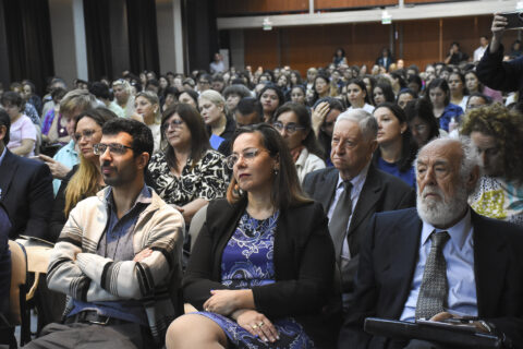 Convocan a presentar trabajos para el congreso sobre cuidados integrales de personas mayores