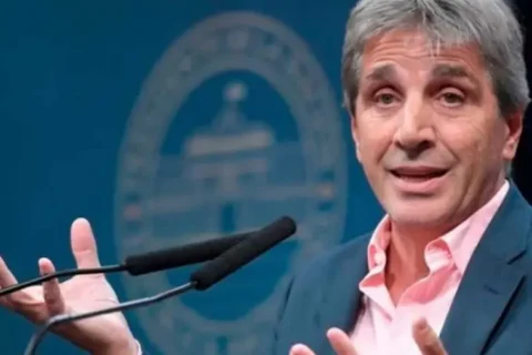 En sintonía con una sugerencia de Frigerio, Caputo evalúa citar a las provincias para explorar un nuevo pacto