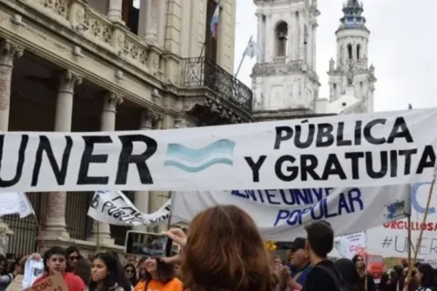 Acuerdo Gobierno-Universidades: docentes y no docentes recibirán una actualización salarial del 24,33%
