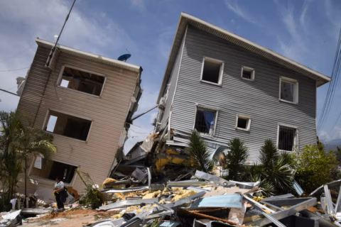 Rescatan un total de 6.462 personas en Venezuela y siguen las búsquedas tras los terremotos