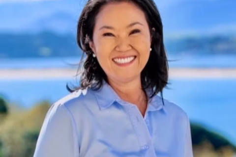 Juró Keiko Fujimori: “Recibimos un Estado debilitado por la corrupción”