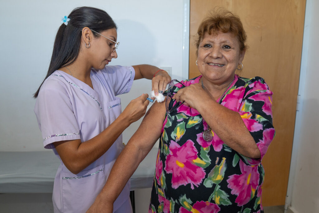 Salud insta a completar esquemas de vacunación antigripal a la población objetivo Provinciales