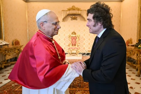 El papa León XIV se reunirá con Javier Milei durante su visita a la Argentina en noviembre