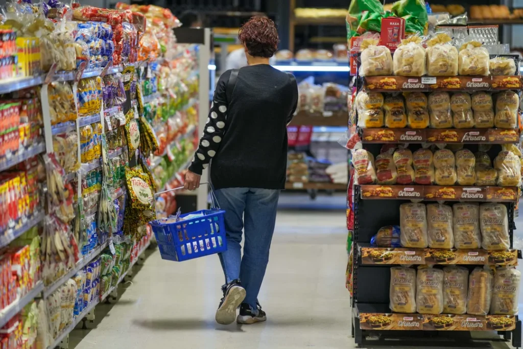 Menos basura, el lado B de la caída del consumo en los hogares argentinos Nacionales