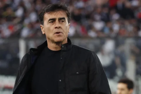 Reunión clave en Independiente: definen el futuro de Quinteros tras la eliminación en Copa Argentina
