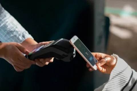 Créditos: debuta el nuevo sistema de cobro con débito en cuenta, pero los bancos anticipan poco uso