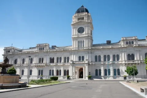 Publicaron el cronograma de pagos en Entre Ríos