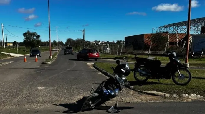 Diamante: chocaron dos motos y tres hombres fueron asistidos en el Hospital Policiales