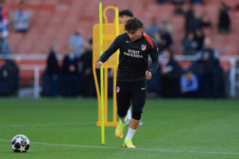 La decisión de Julián Álvarez mientras define su futuro en el Atlético de Madrid